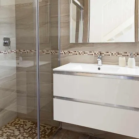 Apartment Villetta Con Parcheggio E Wifi 10 Min Dal Mare